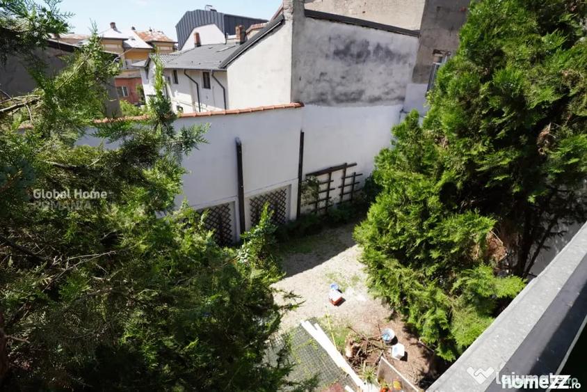 Casă cu 12 camere cu Teren 300 Mp în Pache Protopopescu