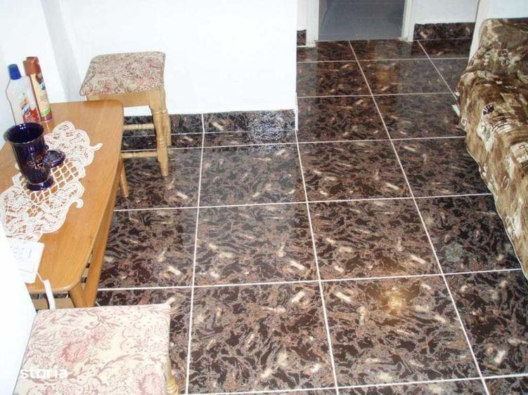 Apartament cu 2 camere, mobilat în Central