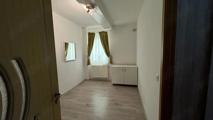 Apartament cu 3 camere decomandat în Șelimbăr