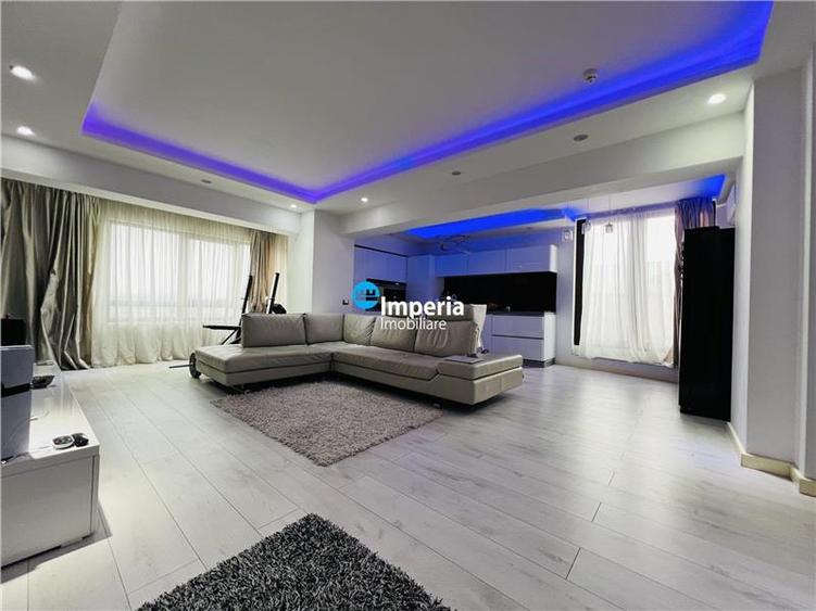 Apartament cu 3 camere decomandat în Tătărași