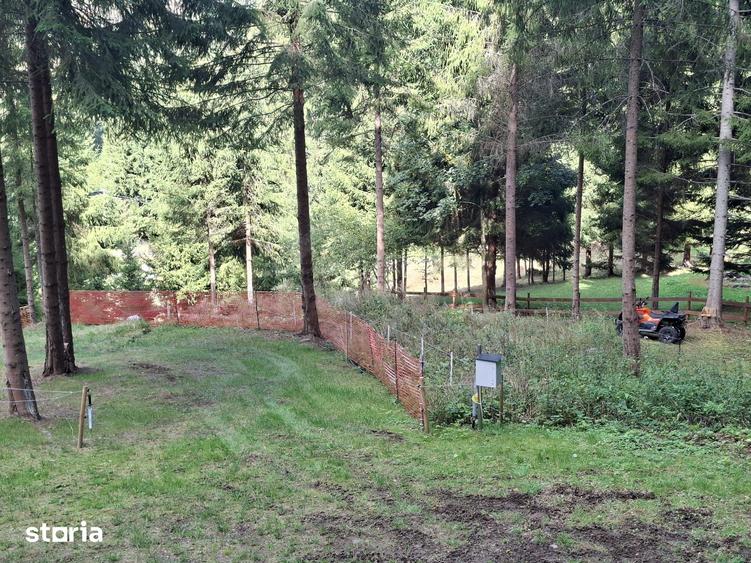 Teren de 2150 mp, în Lunca