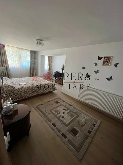 Casă individuală cu 5 camere cu Canalizare în Moara de Vânt