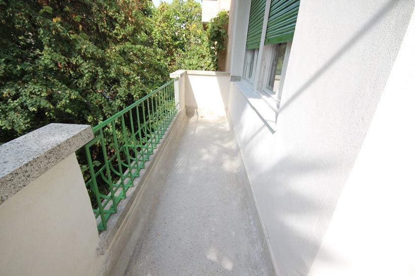 Apartament cu 3 camere decomandat în Take Ionescu