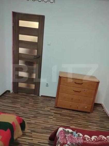 Apartament cu 2 camere semidecomandat în Botizului