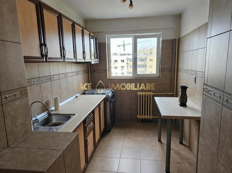 Apartament cu 2 camere semidecomandat, mobilat în Costin Georgian