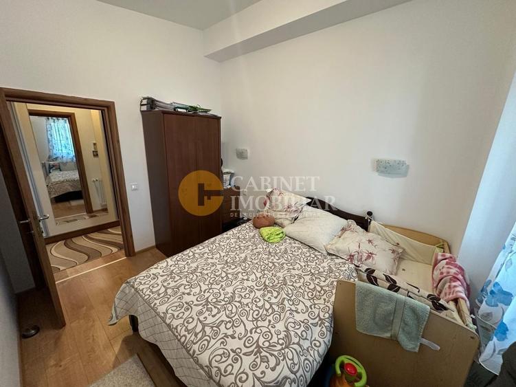 Apartament cu 3 camere decomandat, mobilat în Păcurari
