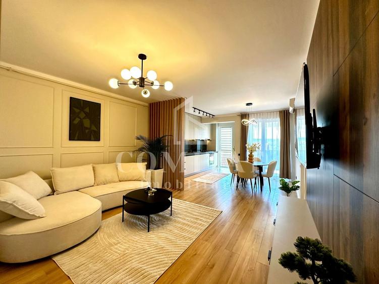 Apartament cu 2 camere semidecomandat, mobilat în Florești