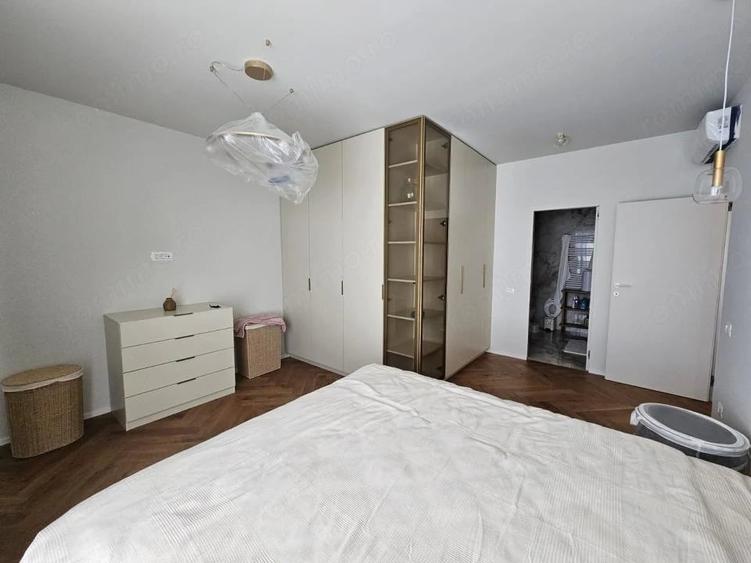 Apartament cu 3 camere decomandat în Faleza Nord