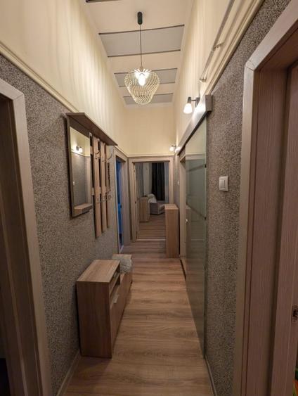 Apartament cu 3 camere decomandat în Bd. Independenței