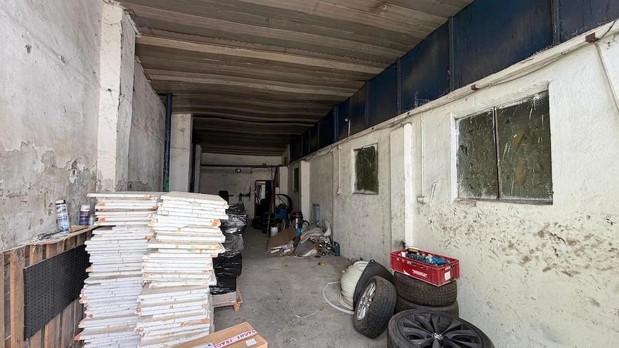 Spațiu comercial, de 367 mp, în Fabric