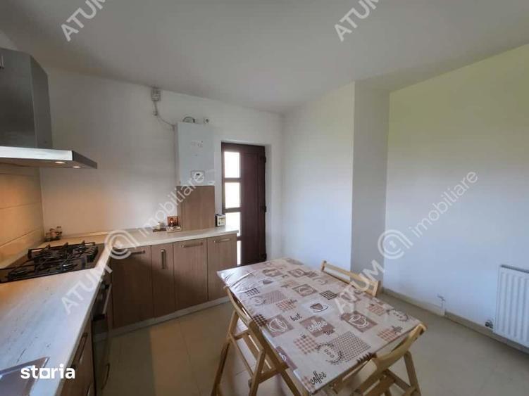 Casă cu 5 camere cu Teren 372 Mp în Central