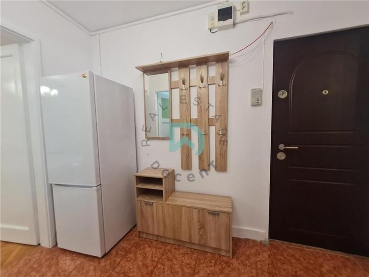 Apartament cu 2 camere decomandat, mobilat în Astra