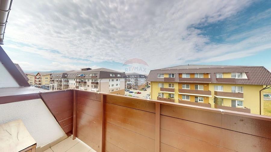 Apartament cu 2 camere decomandat în Sânpetru