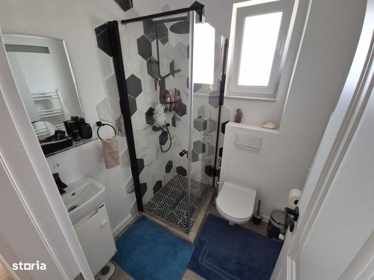 Apartament cu 3 camere în Florești