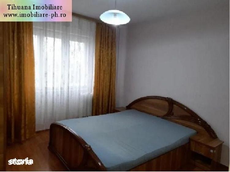 Apartament cu 2 camere decomandat în Republicii