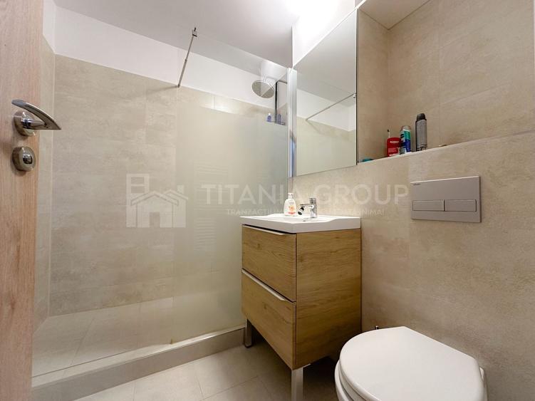 Apartament cu 3 camere decomandat, mobilat în Răcădău