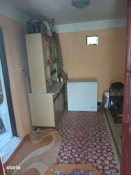 Casă cu 3 camere cu Teren 2100 Mp în Silistraru
