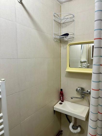 Garsonieră semidecomandată în Central