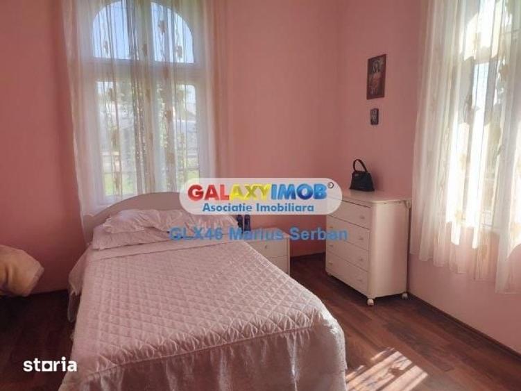 Casă cu 3 camere cu Teren 2354 Mp în Răzvad