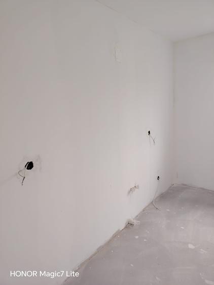 Casă cu 4 camere în Adunații-Copăceni