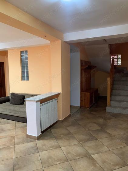 Casă cu 6 camere cu Teren 1500 Mp în Urleta