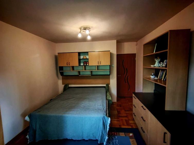 Apartament cu 2 camere decomandat în Tudor