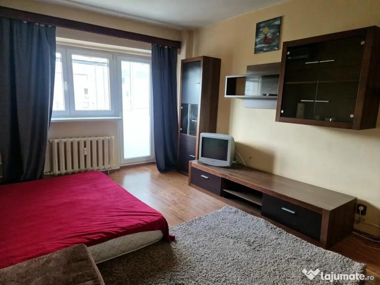 Apartament cu 2 camere decomandat în Ștefan cel Mare