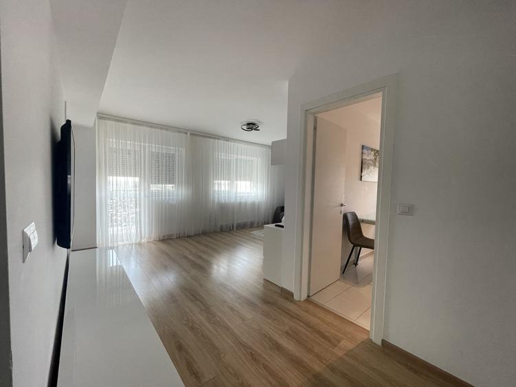 Apartament cu 2 camere decomandat, mobilat în Theodor Pallady