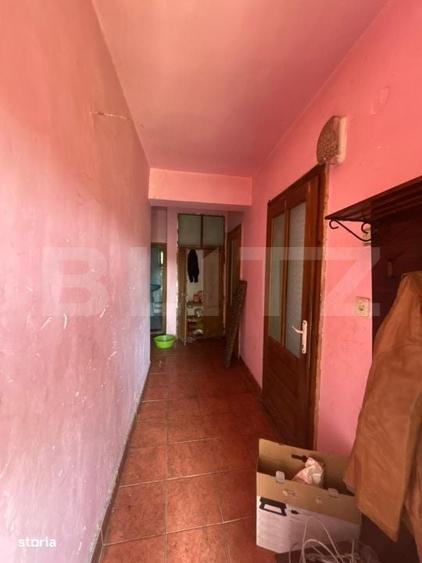 Casă cu 4 camere în Central