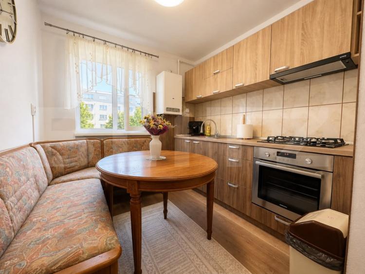 Apartament cu 2 camere semidecomandat în Gojdu