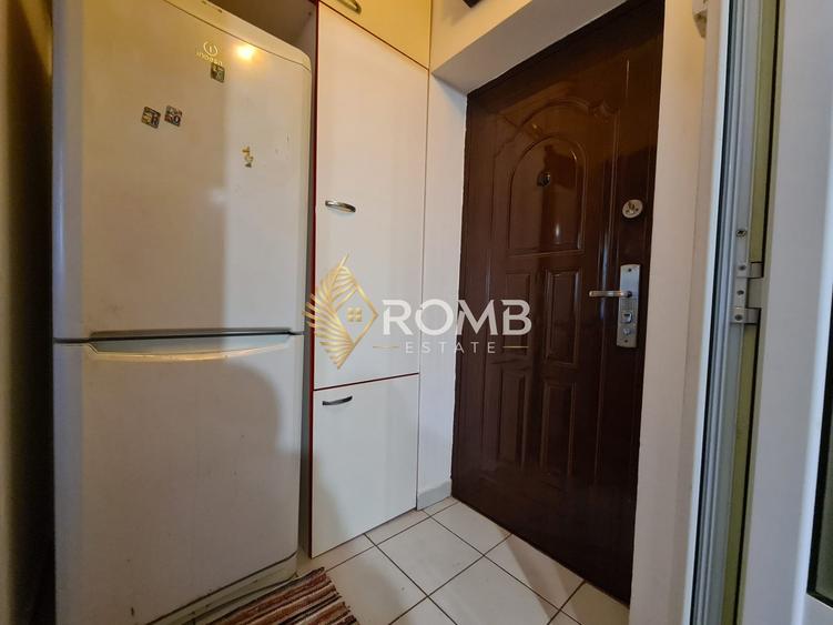Apartament cu 3 camere semidecomandat, mobilat în Mănăștur