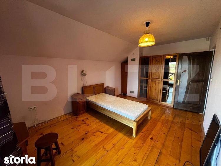 Casă cu 5 camere cu Teren 700 Mp în Corunca