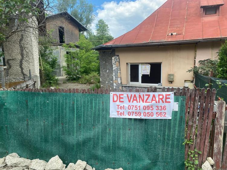 Casă individuală cu 2 camere cu Teren 867 Mp în Poiana Câmpina