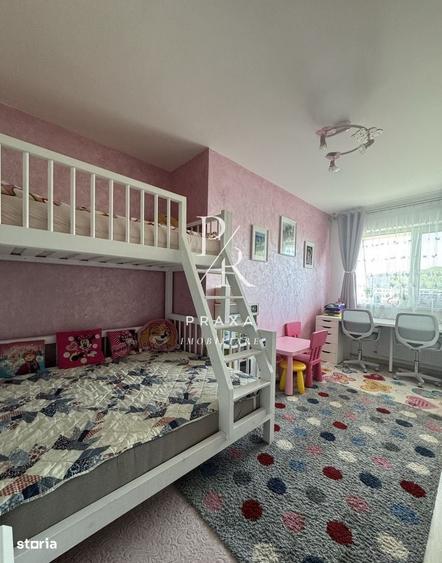 Apartament cu 3 camere semidecomandat în Florești