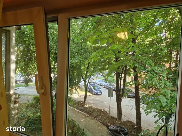 Apartament cu 3 camere în Soarelui — fotografia 3