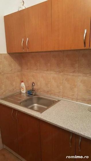 Garsonieră decomandată în Aradului