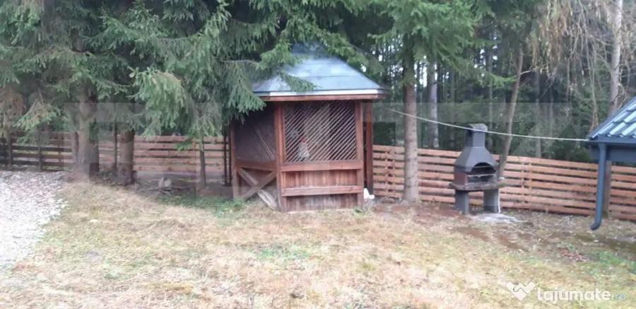 Casă cu 3 camere cu Teren 500 Mp în Central