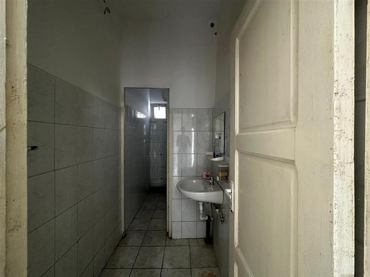 Hala 220mp, zona Complex Siraj, Manta Rosie - 14