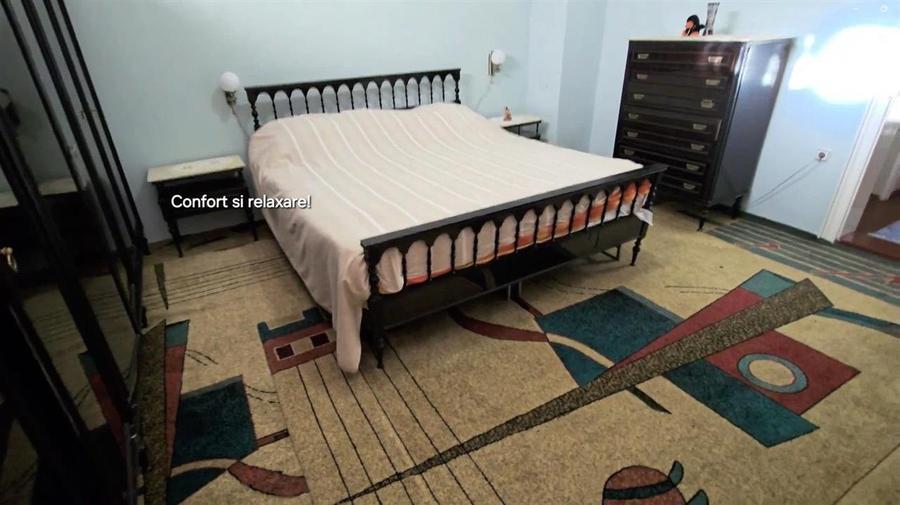Casă individuală cu 6 camere cu Teren 12500 Mp în Sasca Mică