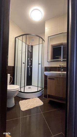 Apartament cu 4 camere în Aviației