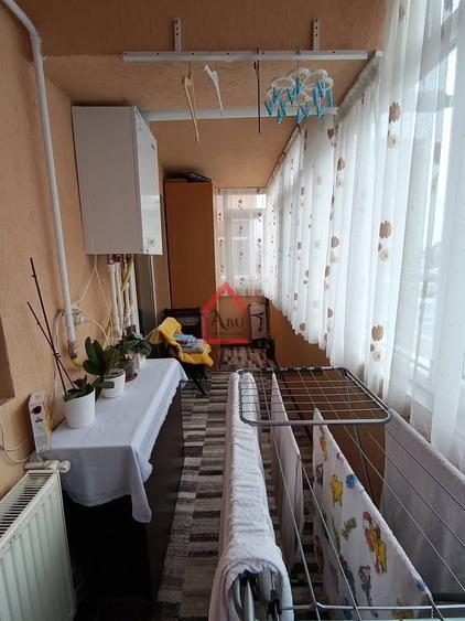 Apartament cu 2 camere decomandat, mobilat în Cug