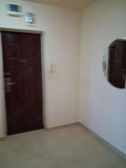 Apartament cu 2 camere decomandat în Sud