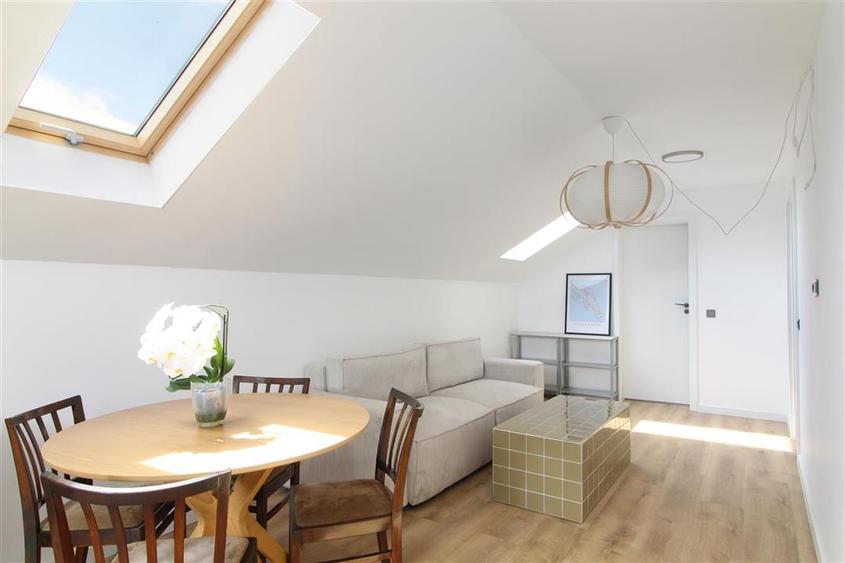Prima Inchiriere Marasti: 3 Camere, AC | Birou sau Dormitor 2 flexibil - 1