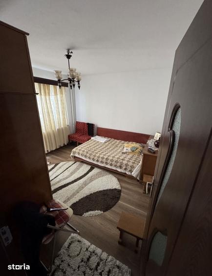 Apartament cu 2 camere decomandat în Valea Rosie