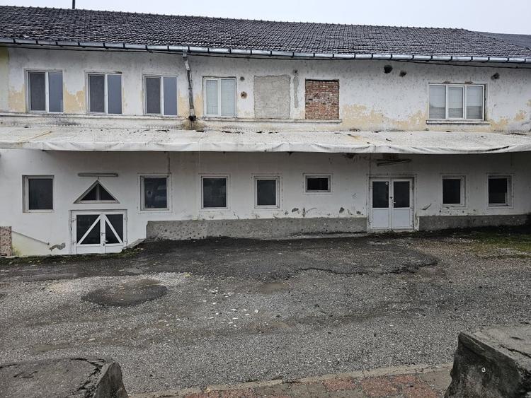 Spațiu comercial, de 500 mp, în Central