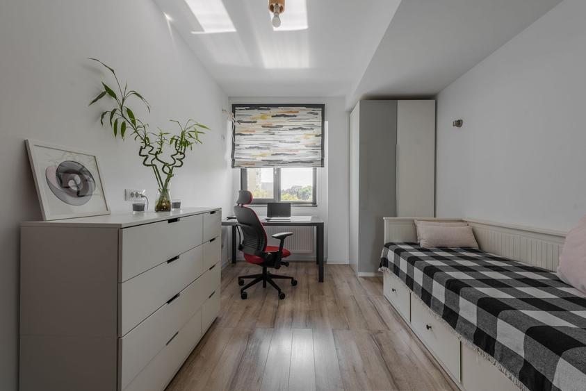 Apartament cu 3 camere decomandat în Grozăvești