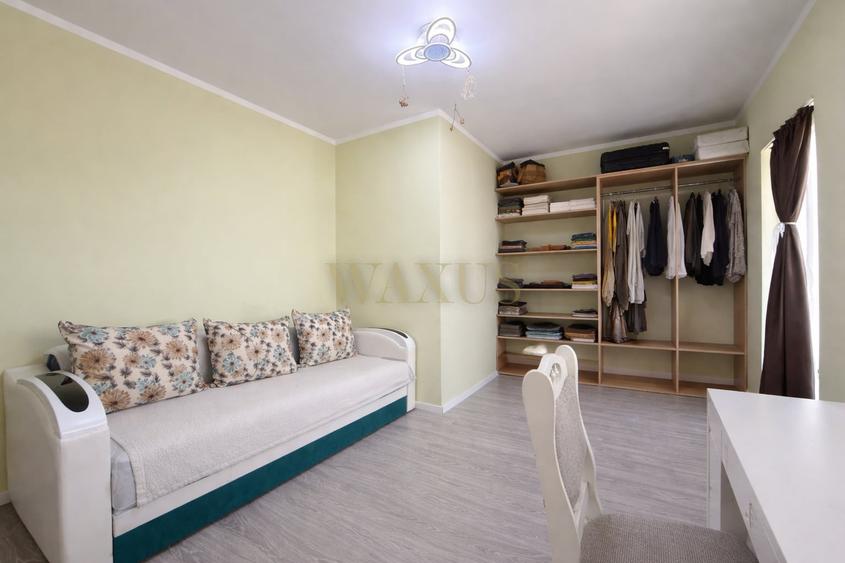 Duplex cu 5 camere cu Canalizare în Florești