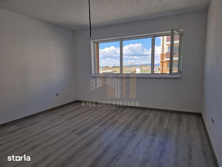 Apartament cu 2 camere decomandat în Sânpetru