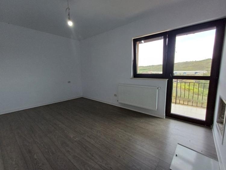 DUPLEX 3 CAMERE , 2 bai, zona Miroslava-Balciu - 8