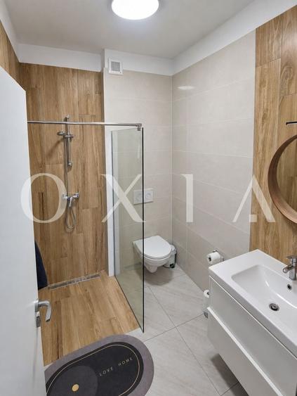 Apartament cu 3 camere semidecomandat, mobilat în Giroc